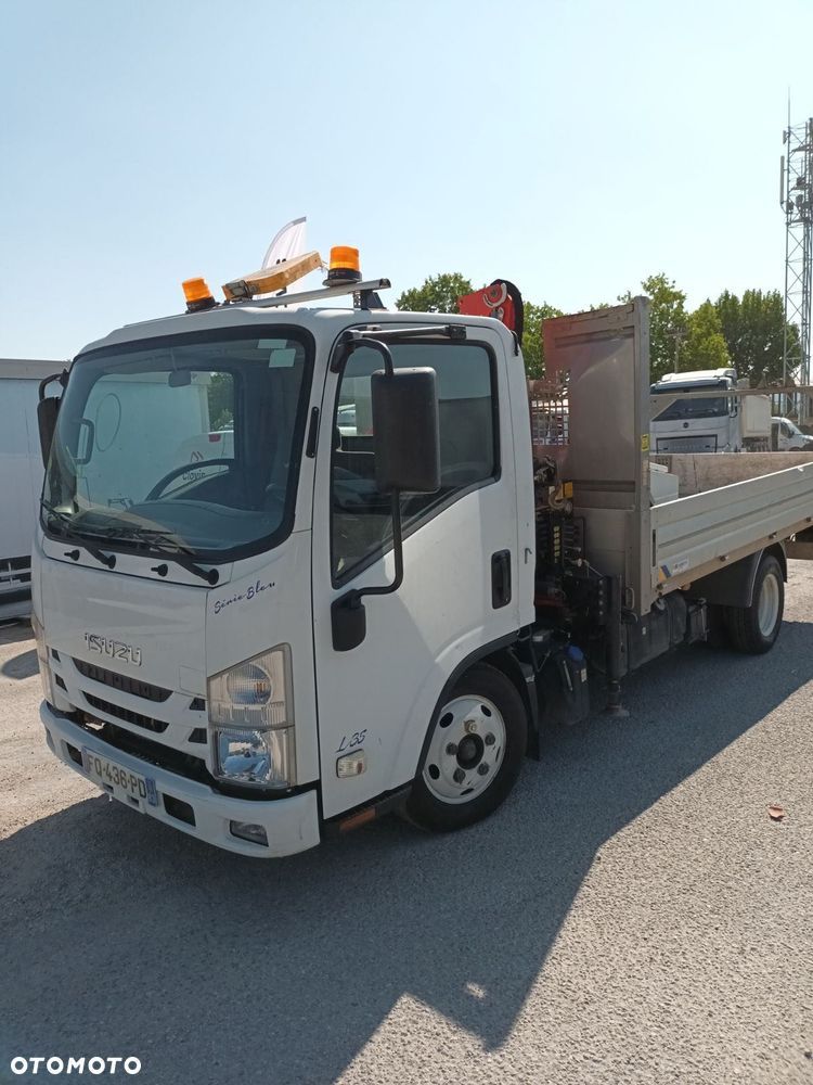 Isuzu Isuzu N35 - 1