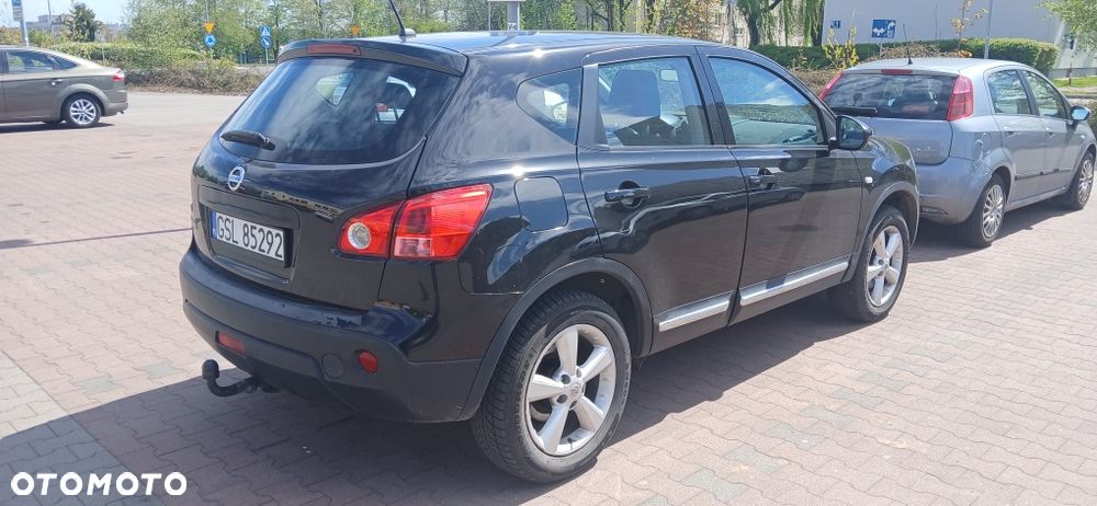 Nissan Qashqai - 4