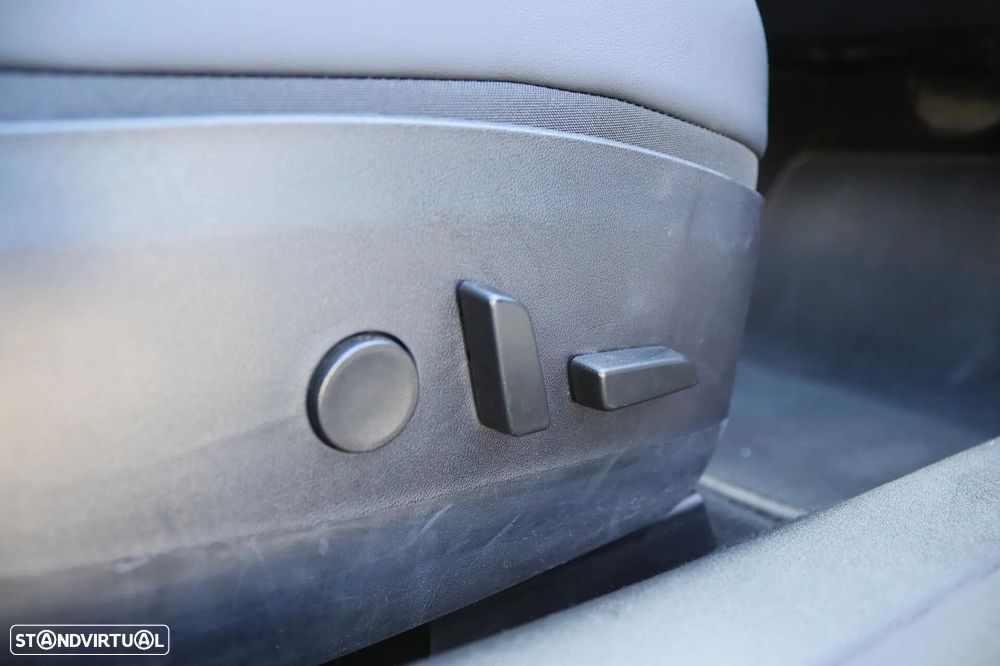 Tesla Model 3 Standard Range Plus RWD - 25