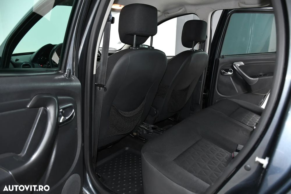 Dacia Duster 1.5 dCi 4x2 Laureate - 6