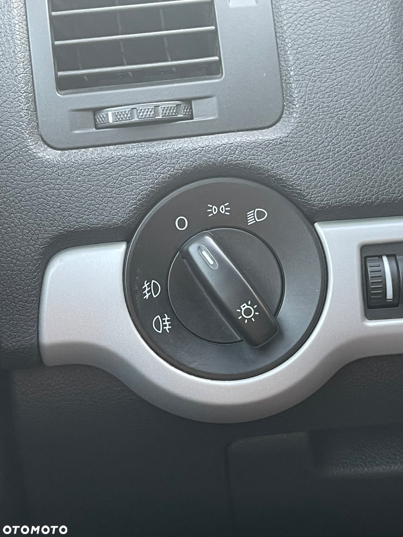 Skoda Octavia 1.2 TSI Ambiente - 33