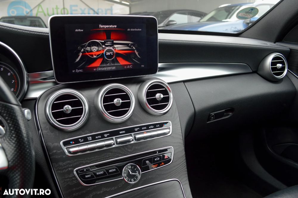 Mercedes-Benz C 180 7G-TRONIC AMG Line - 31
