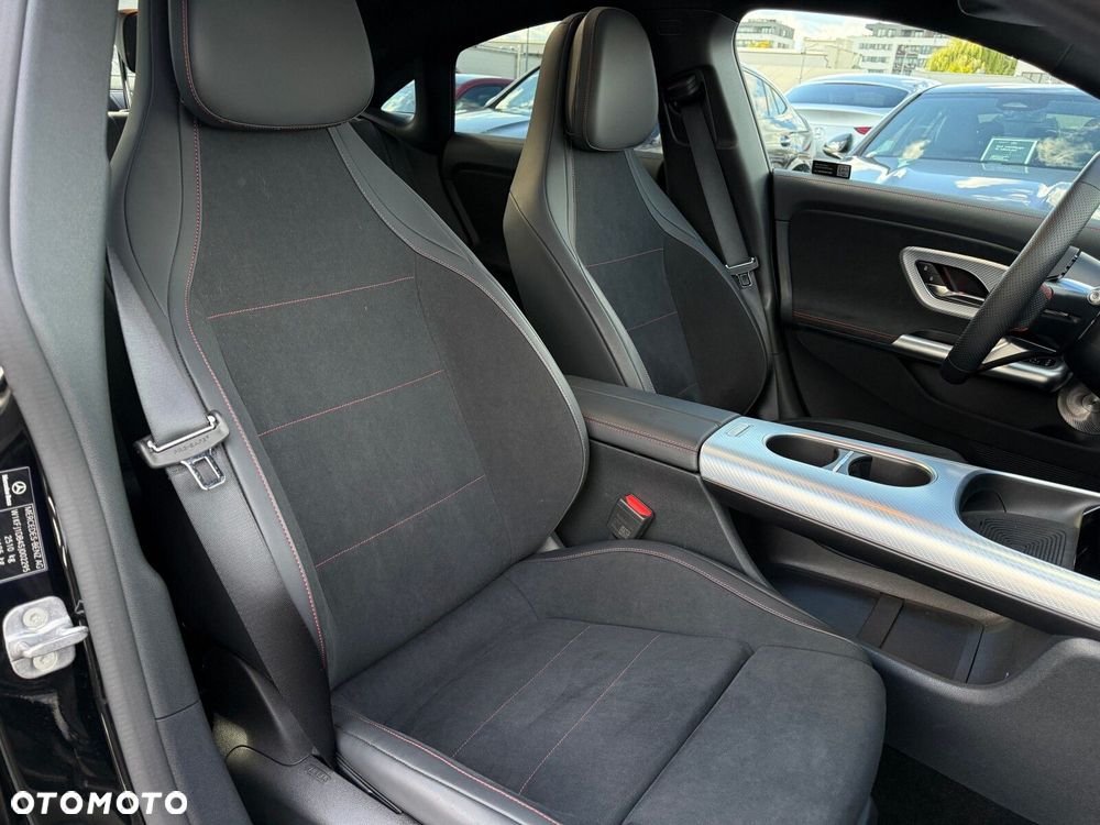 Mercedes-Benz CLA 250+ 85kWh - 28