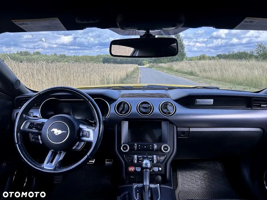 Ford Mustang 2.3 EcoBoost - 11