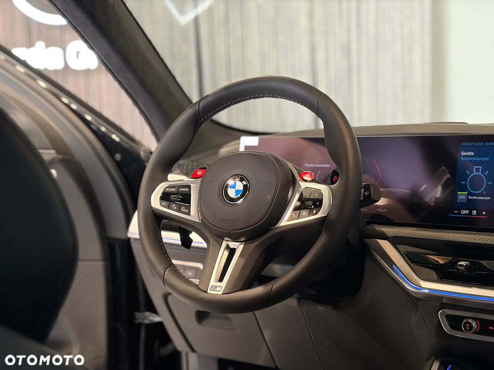 BMW XM - 23