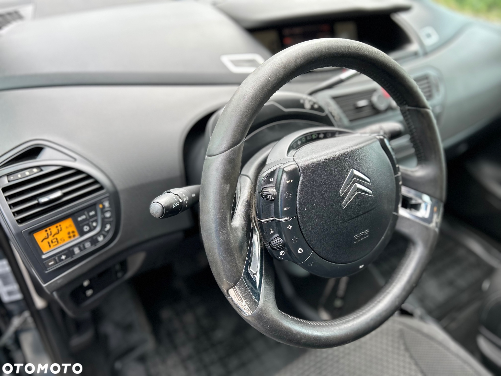 Citroën C4 Grand Picasso 2.0 HDi Exclusive MCP - 4