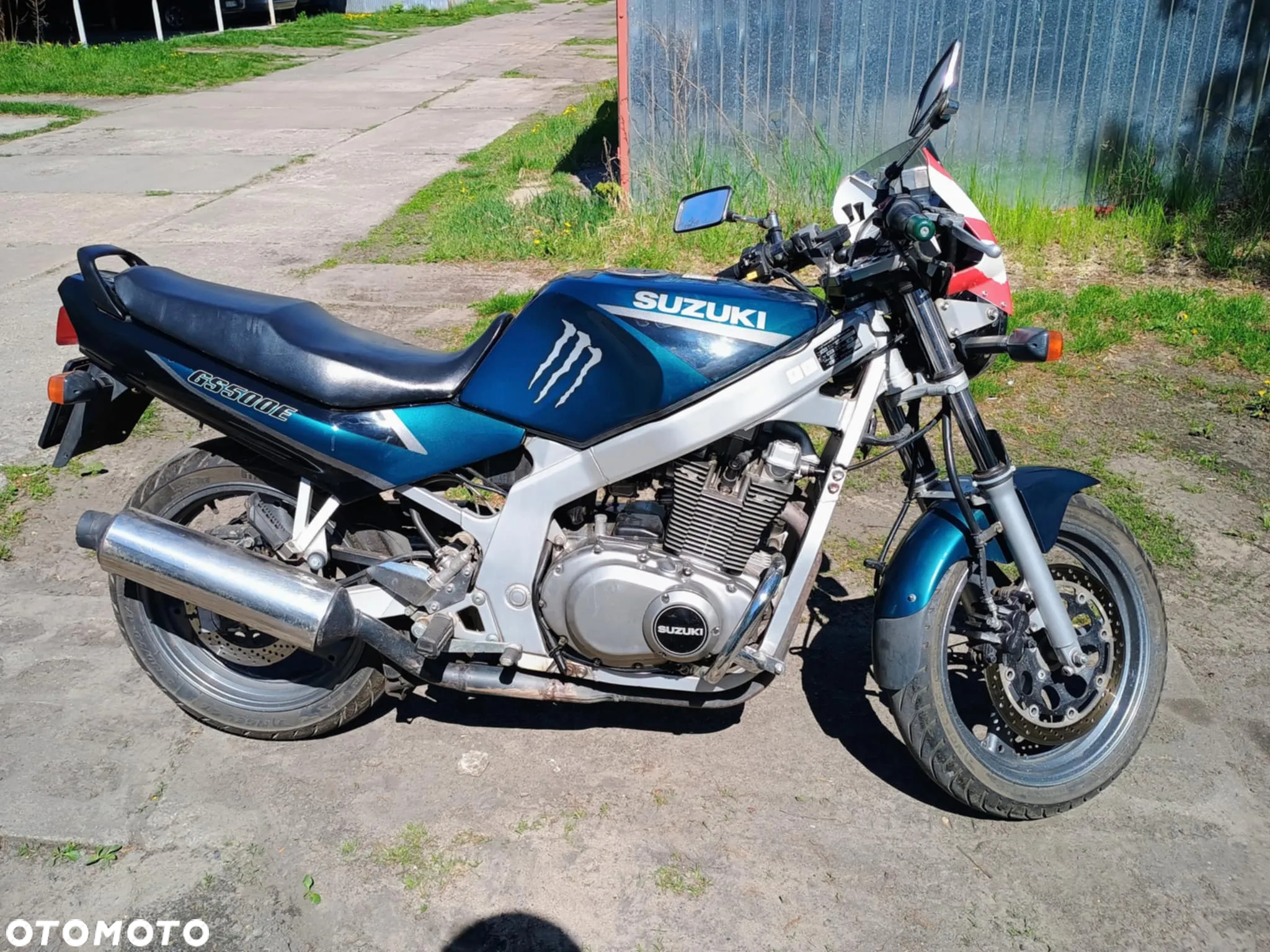 Suzuki GS - 3