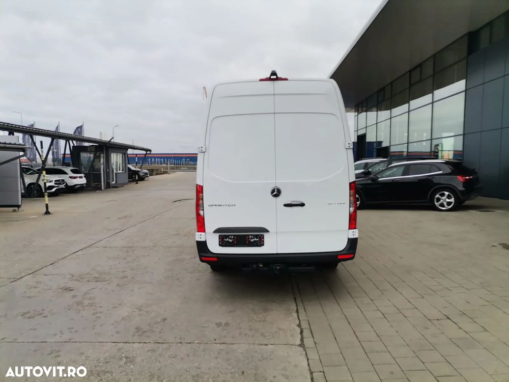 Mercedes-Benz Sprinter 317 CDI furgon lung PRO - 4