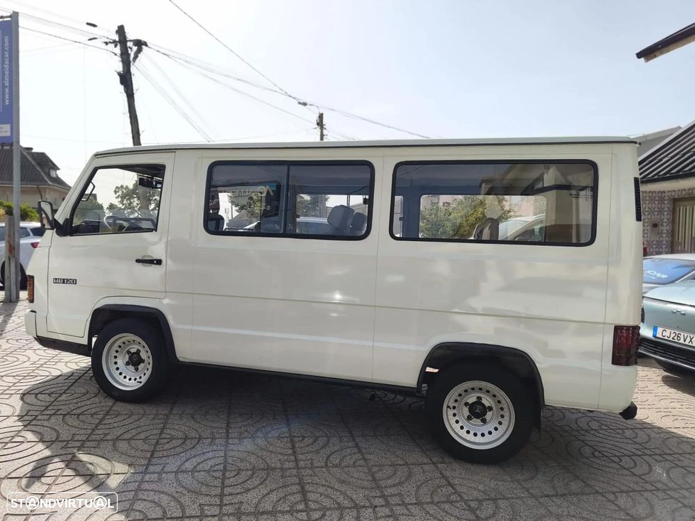 Mercedes-Benz MB180 - 13