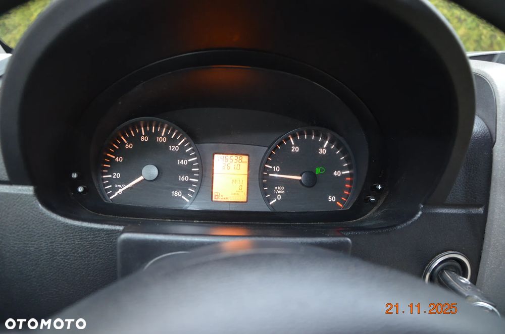 Mercedes-Benz SPRINTER - 5