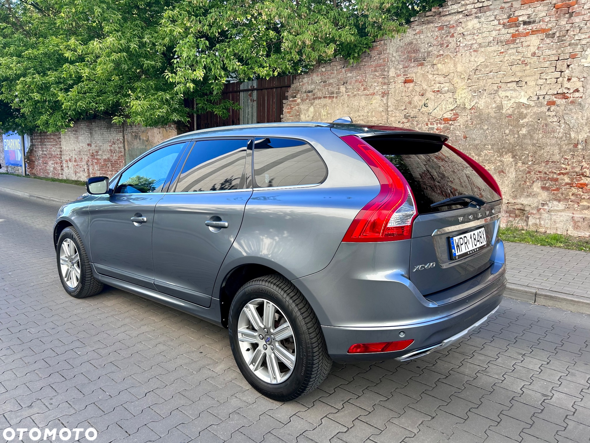 Volvo XC 60 D3 Drive-E Momentum - 22