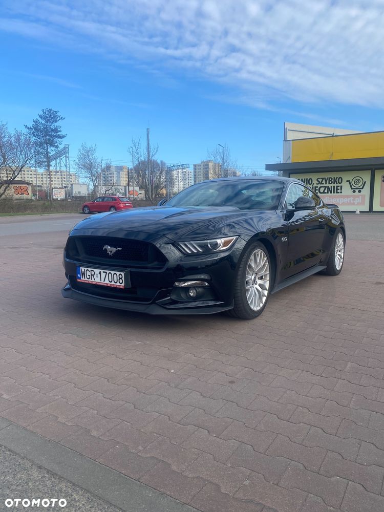Ford Mustang - 3