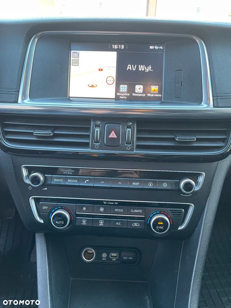 Kia Optima - 13