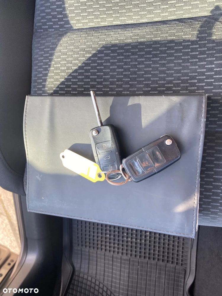 Volkswagen Golf Plus 1.4 TSI DSG Team - 18