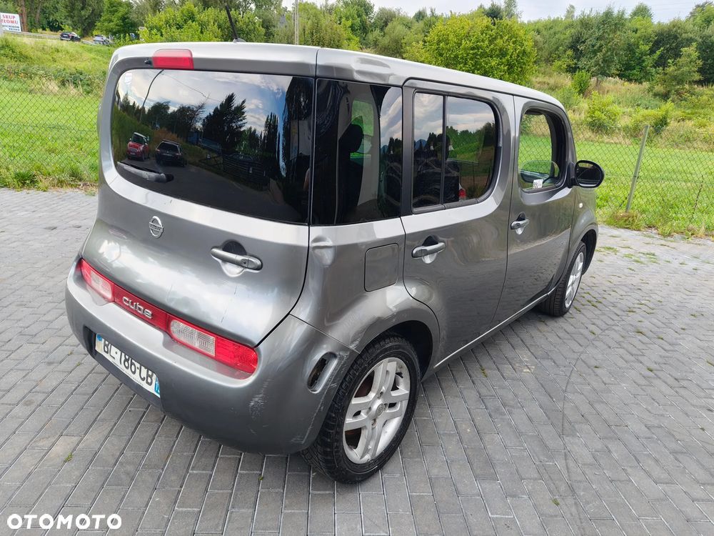 Nissan Cube - 15