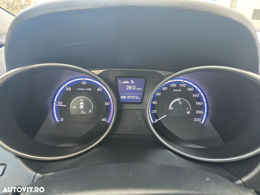 Hyundai ix35 1.7 CRDI 2WD Comfort - 11