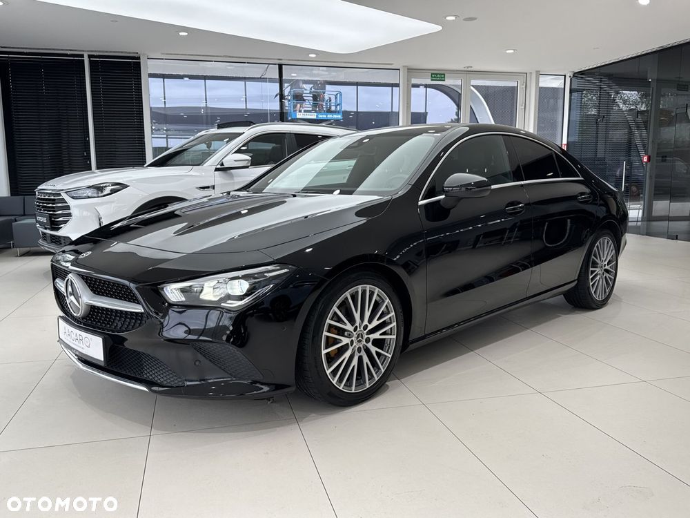 Mercedes-Benz CLA 200 Progressive 7G-DCT - 2