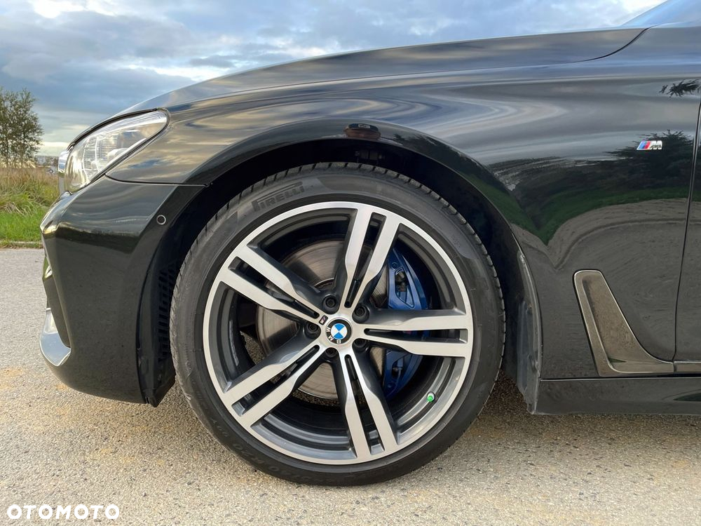 BMW Seria 7 750d xDrive - 21