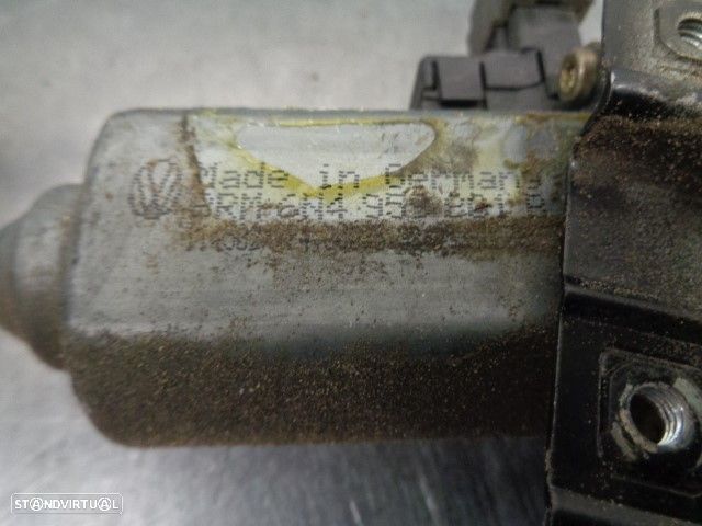 ELEVADOR DE VIDRO FRONTAL DIREITO LAND ROVER FREELANDER 2002 -6N4959801B - 1