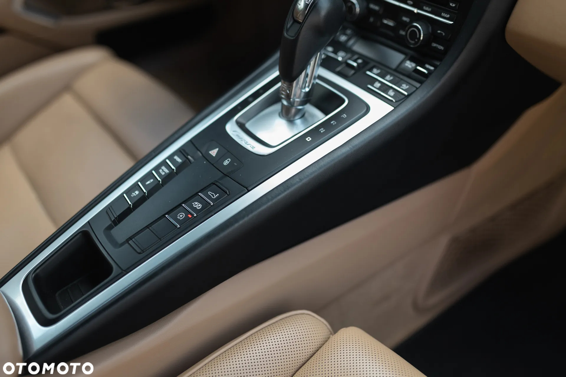 Porsche 911 Carrera 4S PDK - 19