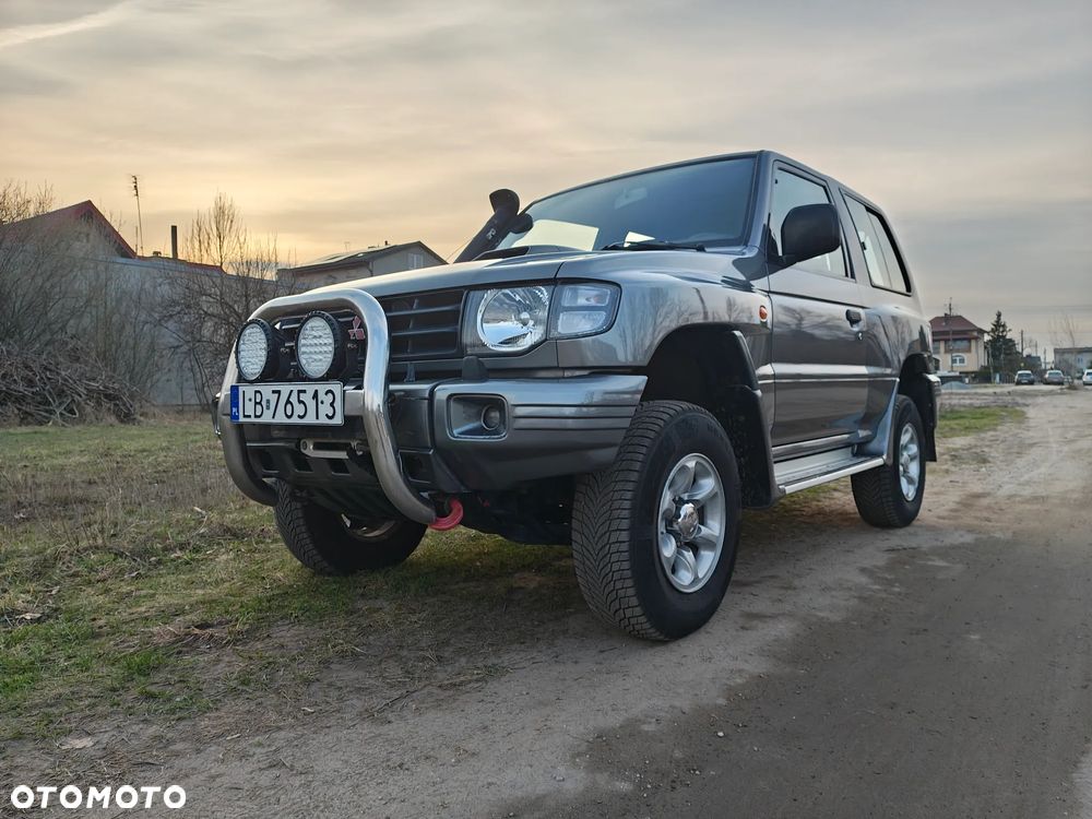 Mitsubishi Pajero 2.8 TD GLS 4os - 2