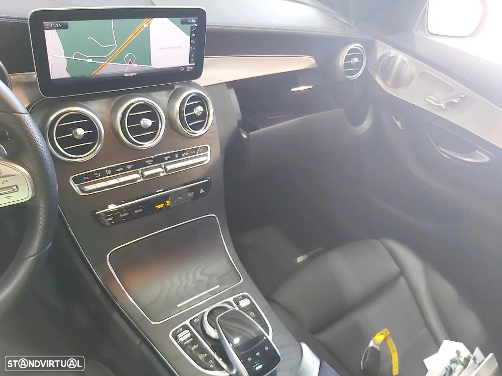 Mercedes-Benz C 300 de AMG Line - 9