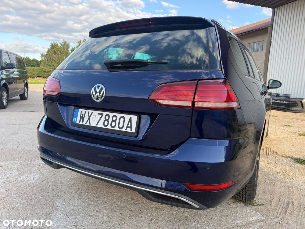 Volkswagen Golf - 5