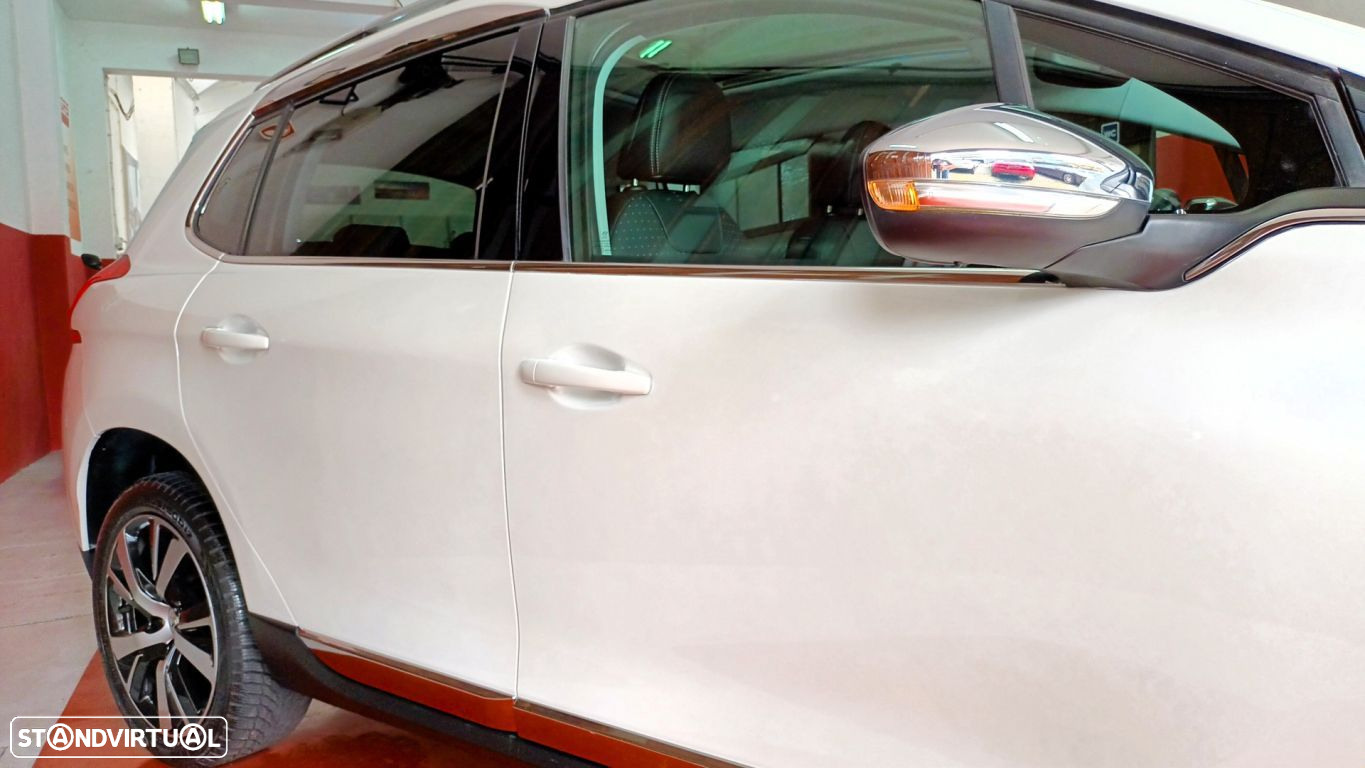 Peugeot 2008 1.2 PureTech Allure - 7