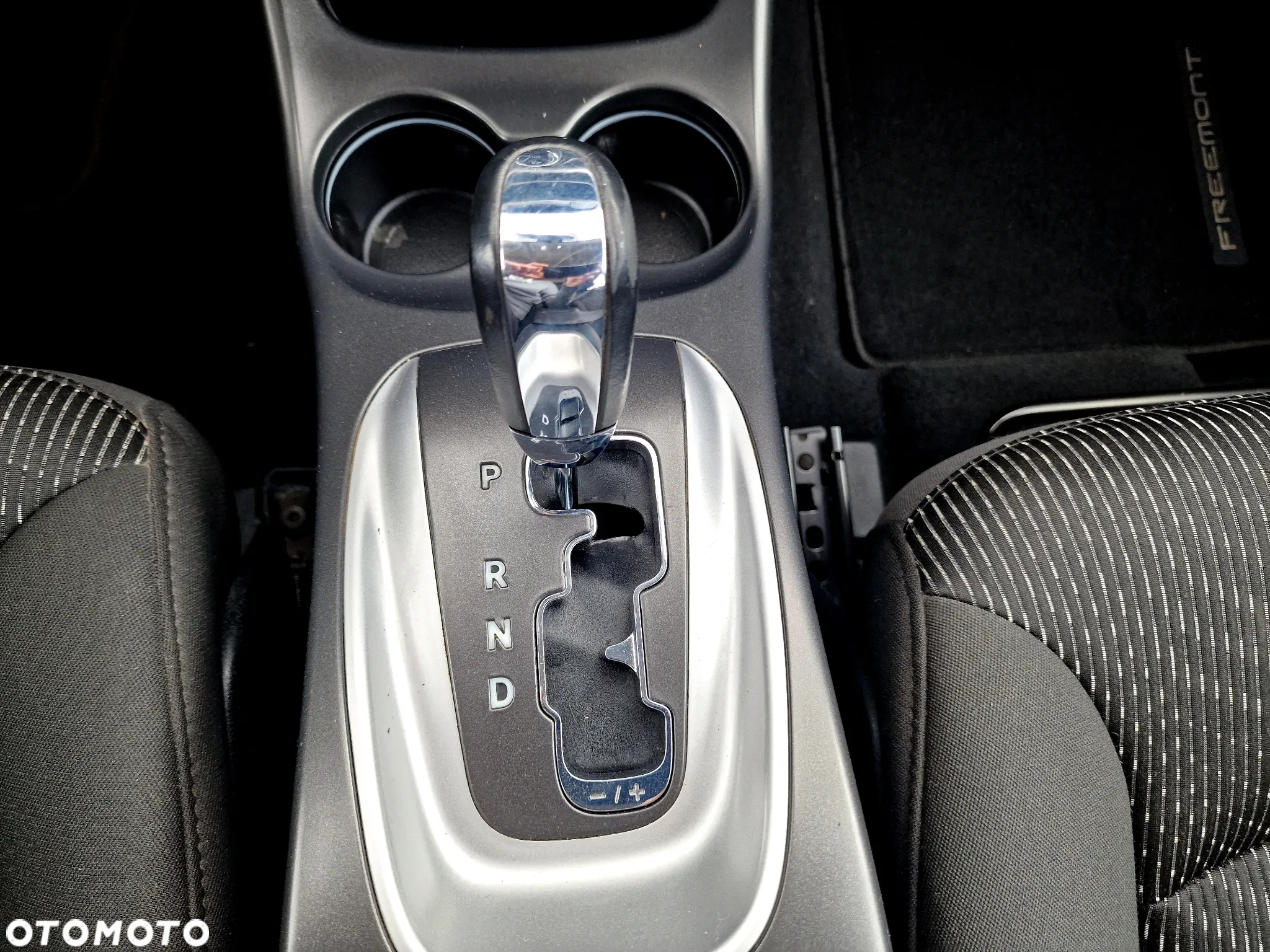 Fiat Freemont 3.6 V6 Lounge - 24