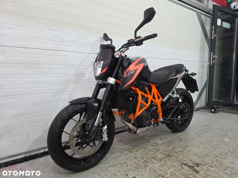 KTM Duke - 4