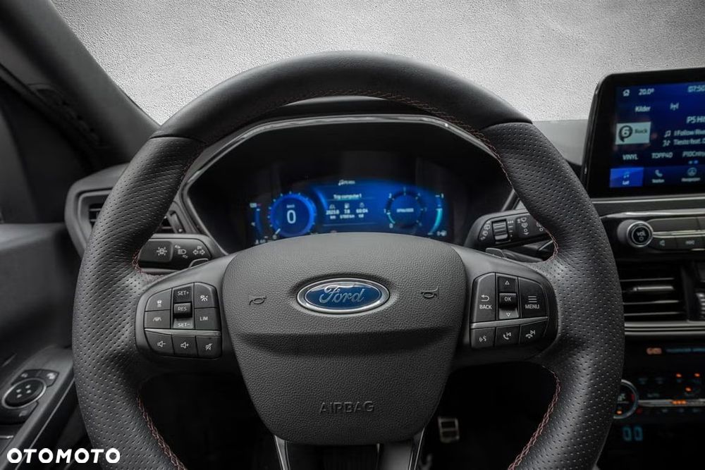Ford Kuga 2.0 EcoBlue 4x4 ST-LINE - 15