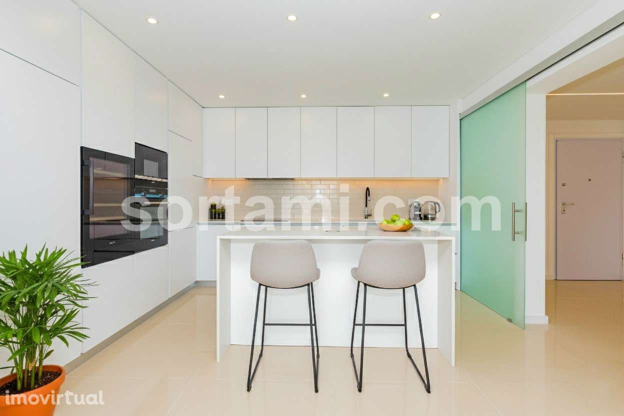 Apartamento T1+1 Venda em Quarteira,Loulé - Grande imagem: 3/32