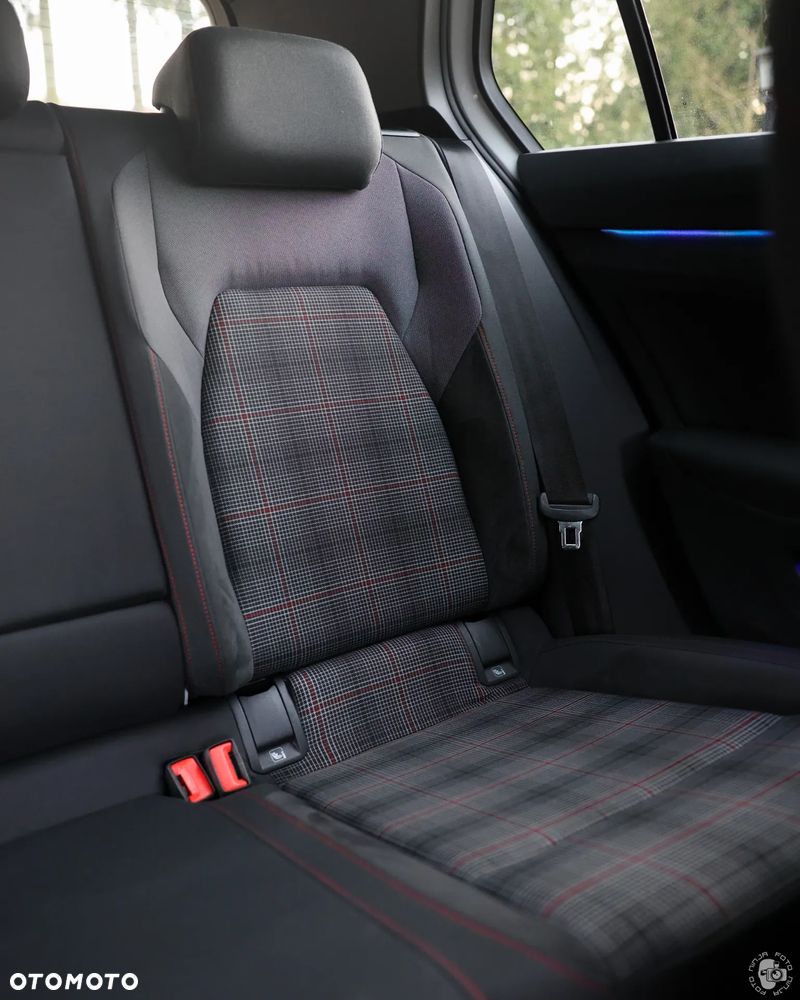 Volkswagen Golf GTI 2.0 TSI OPF DSG Performance - 35