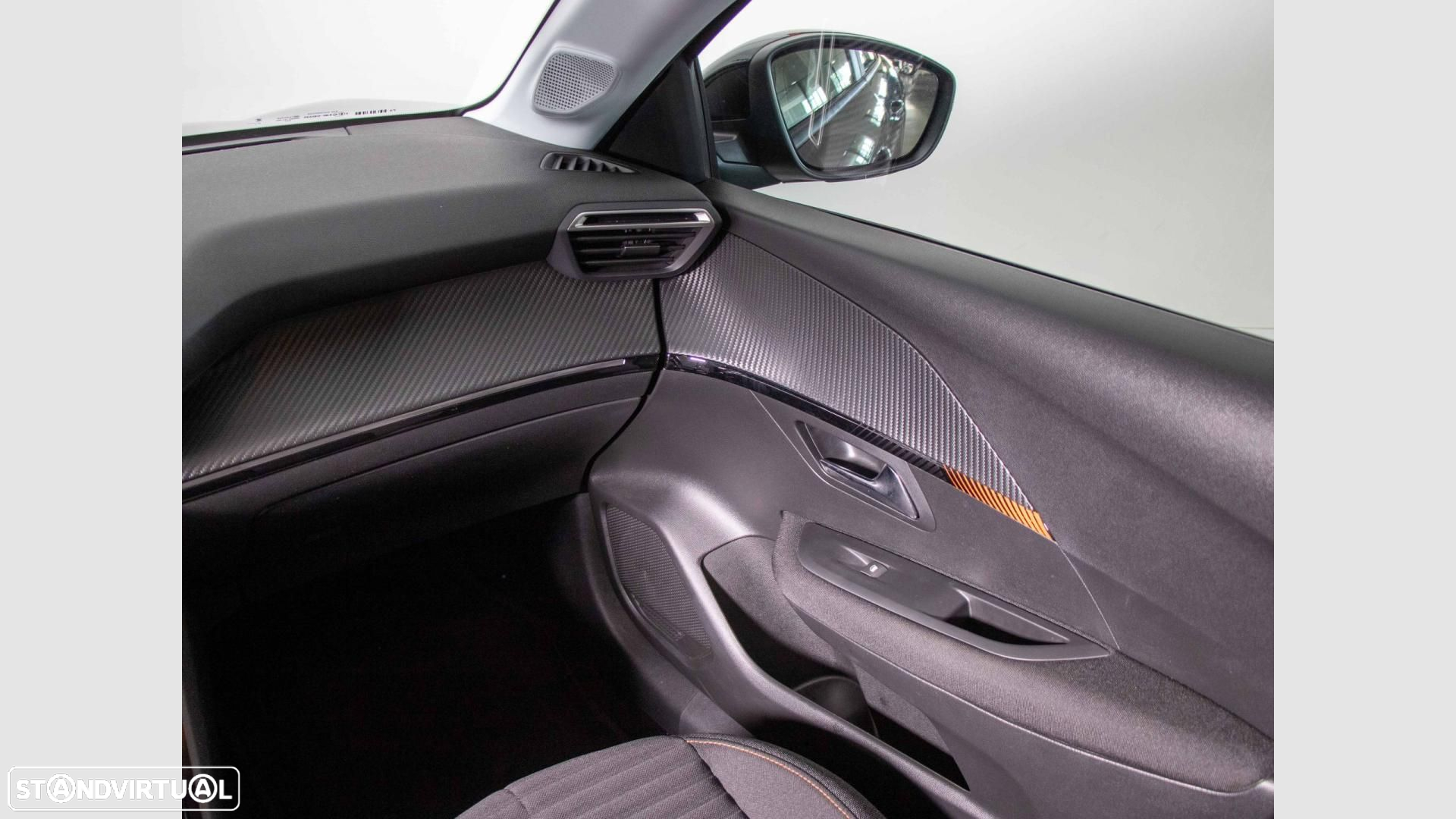 Peugeot 208 1.2 PureTech Active Pack - 18