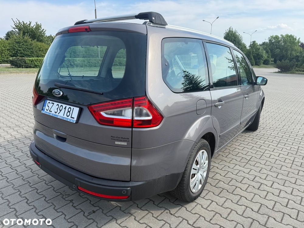 Ford Galaxy 1.6 T Trend - 4