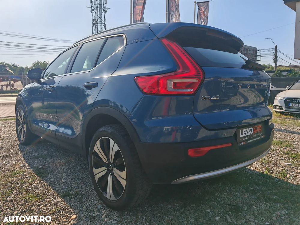Volvo XC 40 T4 Recharge DKG Ultimate Bright - 3