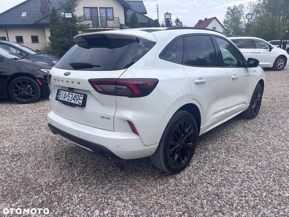 Ford Escape - 4