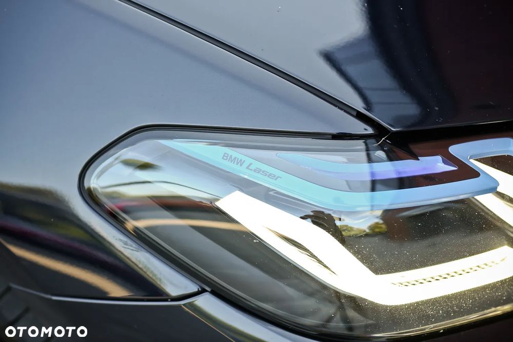 BMW Seria 5 520d M Sport Edition - 9