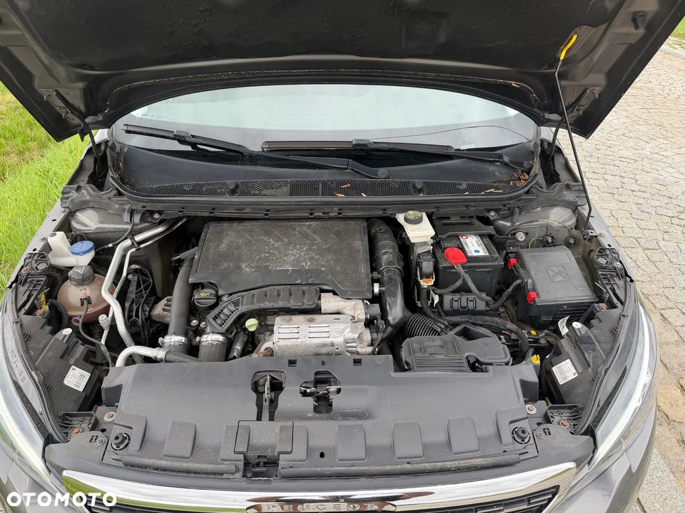 Peugeot 308 PureTech 130 GPF Stop & Start Tech Edition - 17