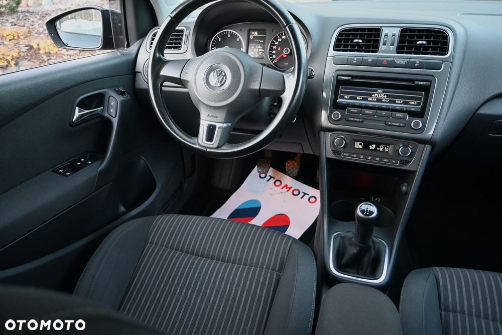 Volkswagen Polo 1.6 TDI Highline - 16