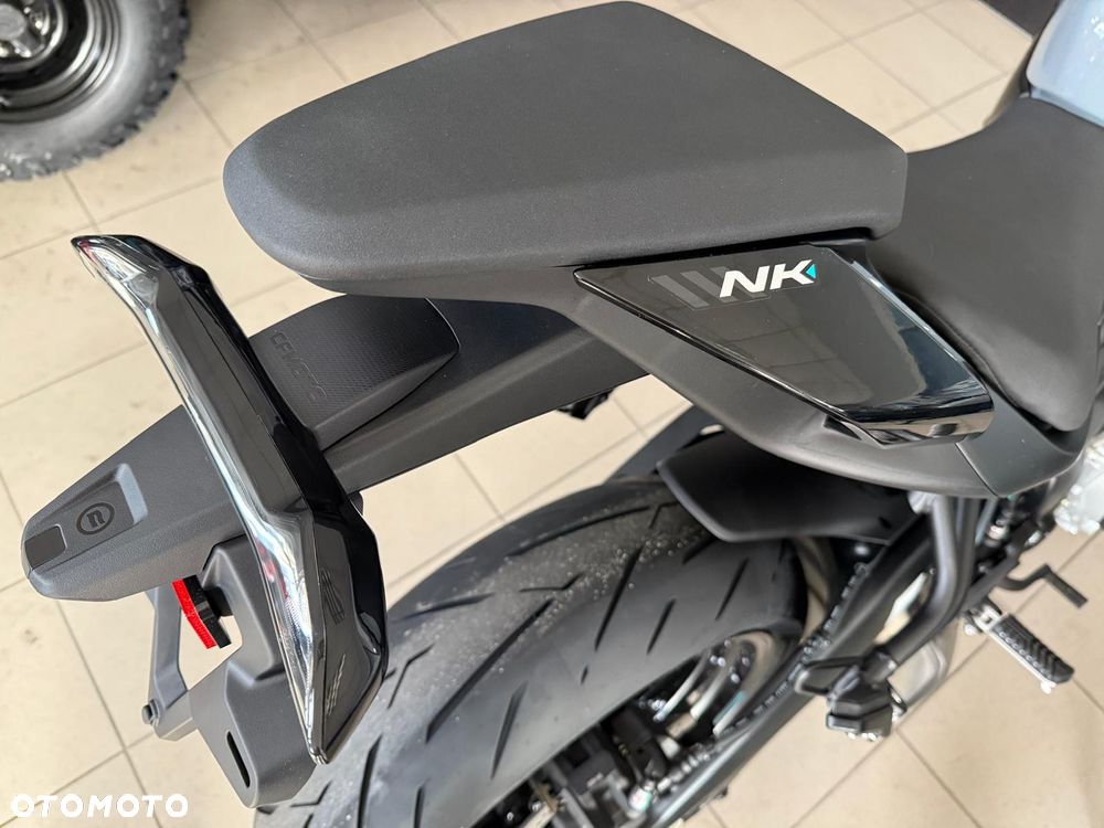 CFMoto 675NK - 34