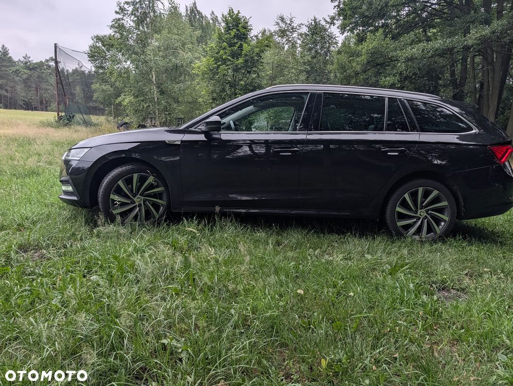 Skoda Octavia ver-2-0-tdi-sportline-dsg - 3