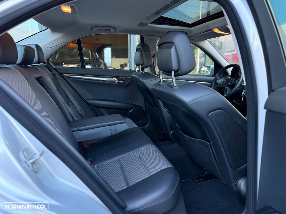 Mercedes-Benz C 220 CDI DPF Auto BlueEFFICIENCY Avantgarde - 23