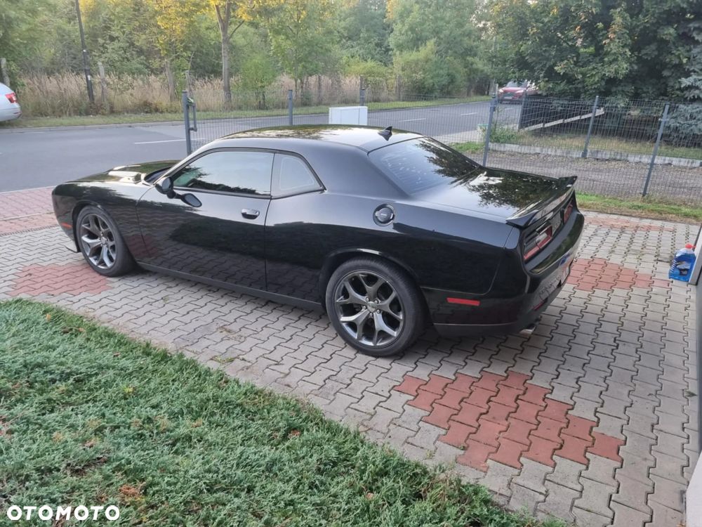 Dodge Challenger Automatik R/T Plus - 2