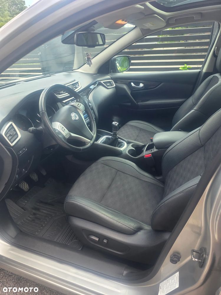 Nissan Qashqai 1.6 DCi Tekna - 6