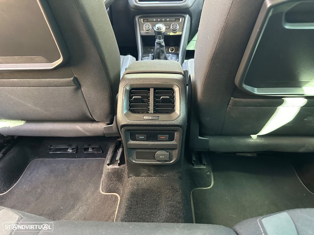 VW Tiguan 1.6 TDI Confortline - 17