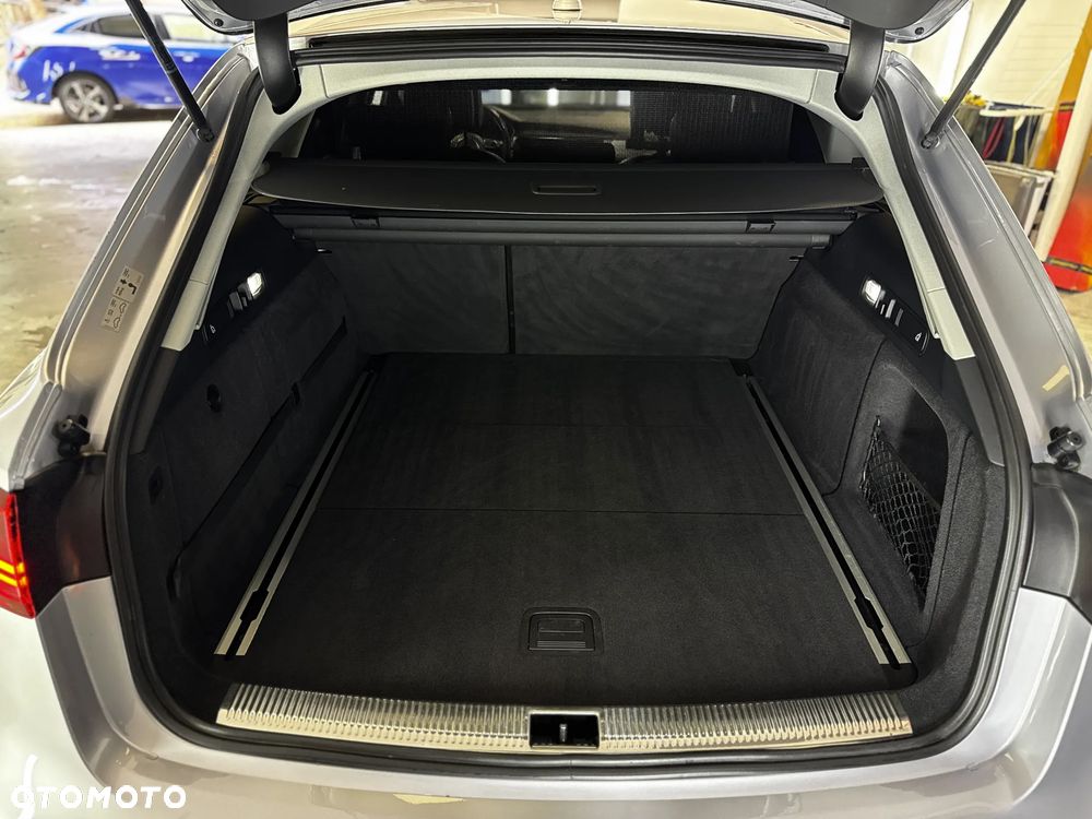 Audi A6 Avant 2.0 TDI ultra S tronic - 24