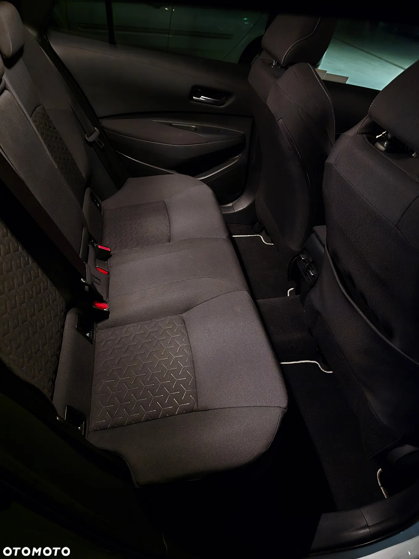 Toyota Corolla - 18