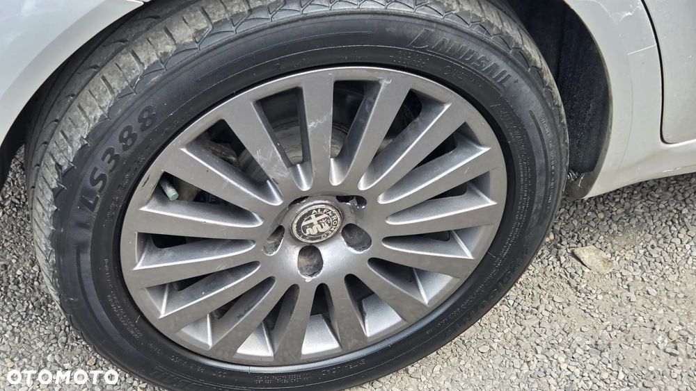 Alfa Romeo 159 1.9 JTS 16V Progression - 24