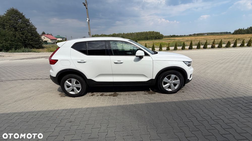 Volvo XC 40 D3 Momentum Pro - 11